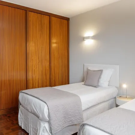 Olimpo I By An Island Funchal