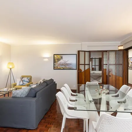 Olimpo I By An Island * Funchal