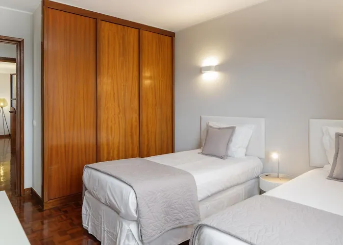 Olimpo I By An Island 丰沙尔